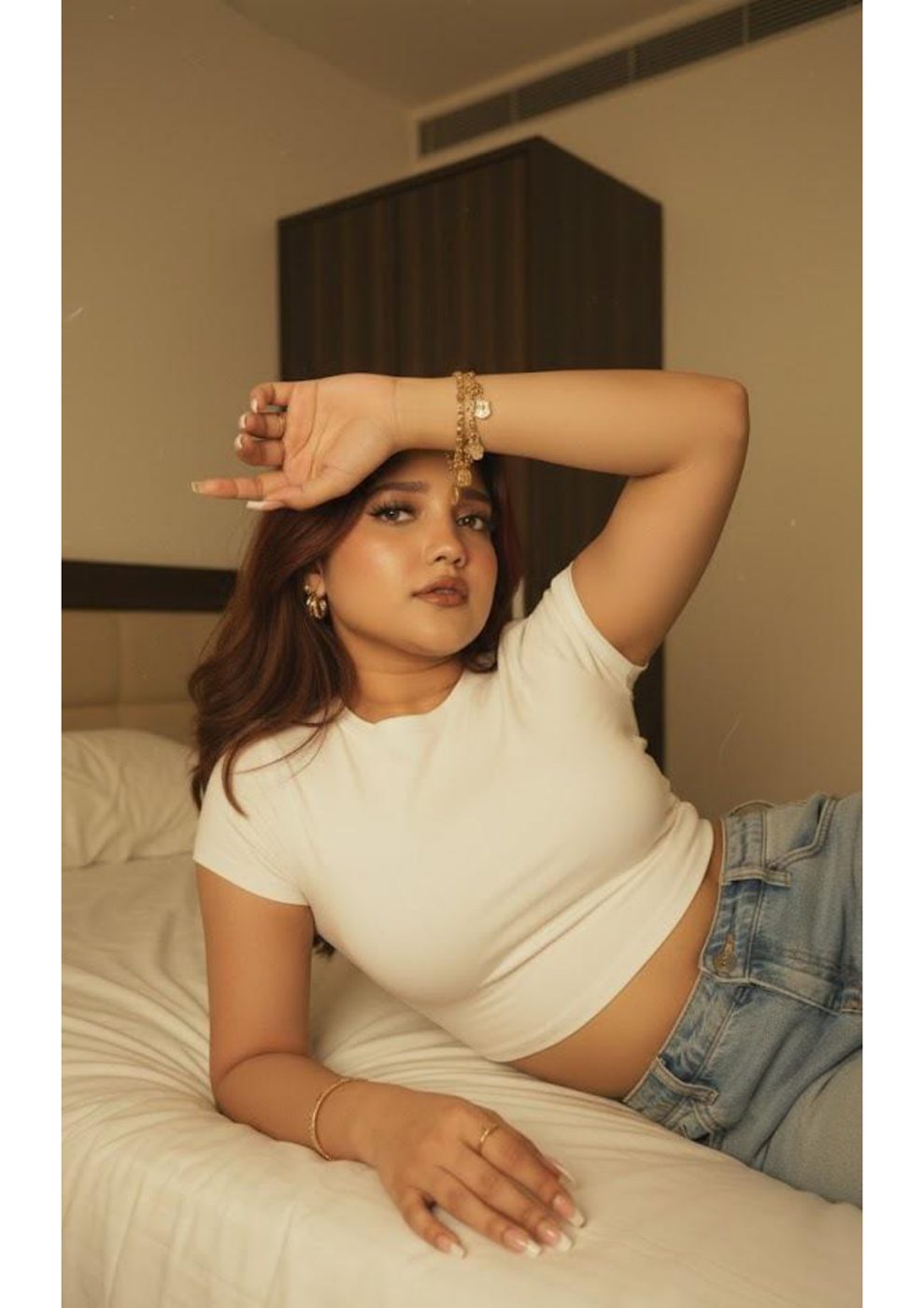 Arohi profile